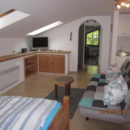 Raffaela Maderspacher Apartment
